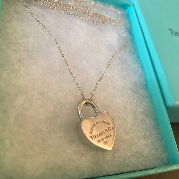 Tiffany lock pendant & long Tiffany chain - Picture 3 of 8